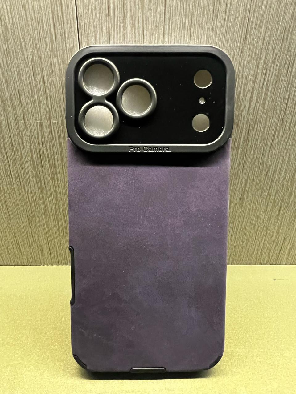 Iphone 17 pro Back Cover